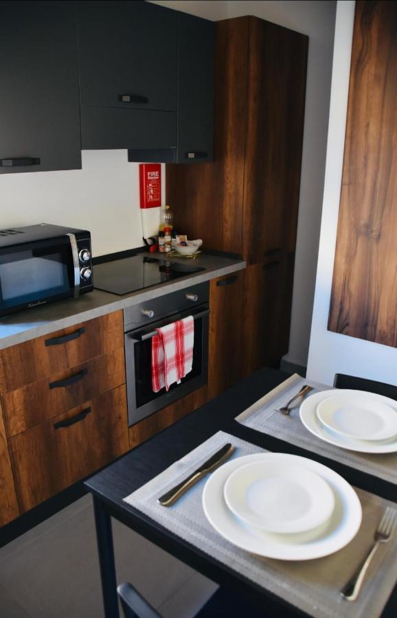 Chic Penthouse Industrial-Style Apartment Mosta Ngoại thất bức ảnh